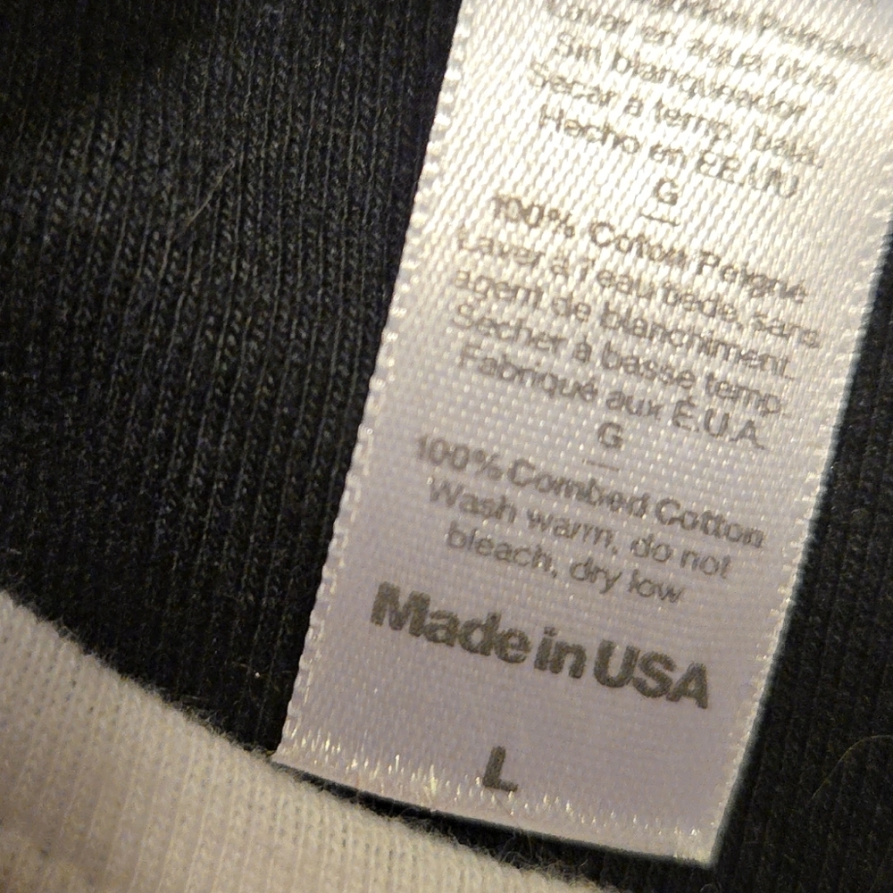 Clothes Over Bros One Tree Hill Tee  EUC - Picture 7 of 7